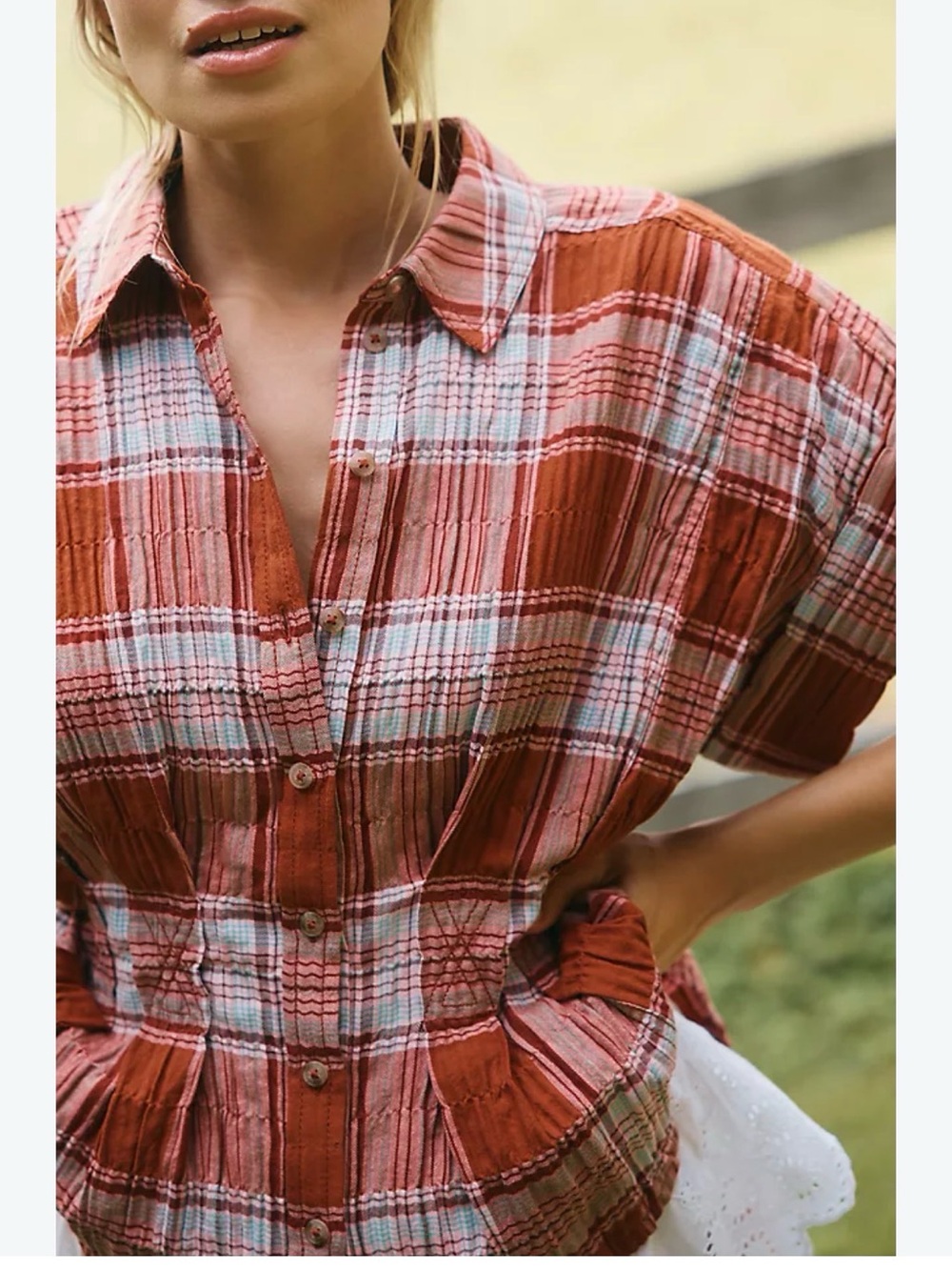 NWT The Bobbie Short-Sleeve Fitted-Waist Plaid Blouse by Pilcro